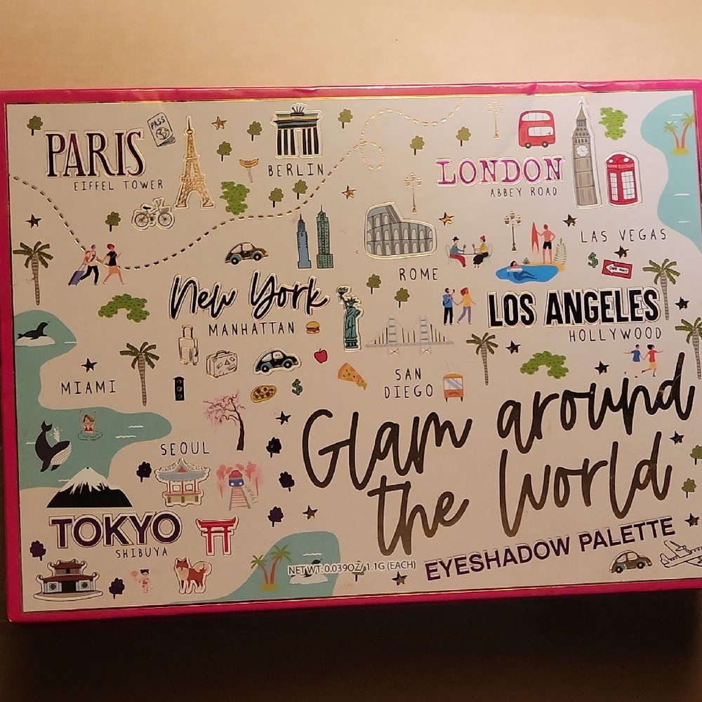 Glam Around the World Eyeshadow Palette